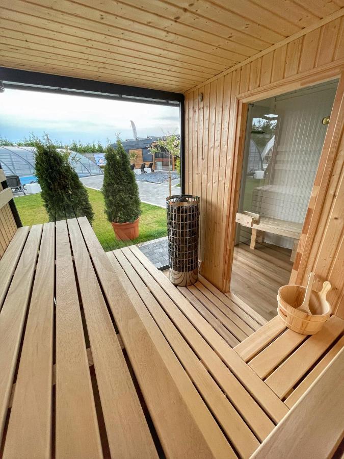 Rresort - Domki Z Krytym I Podgrzewanym Basenem, Sauna, Wifi, Parking W Cenie! Ревал Екстериор снимка