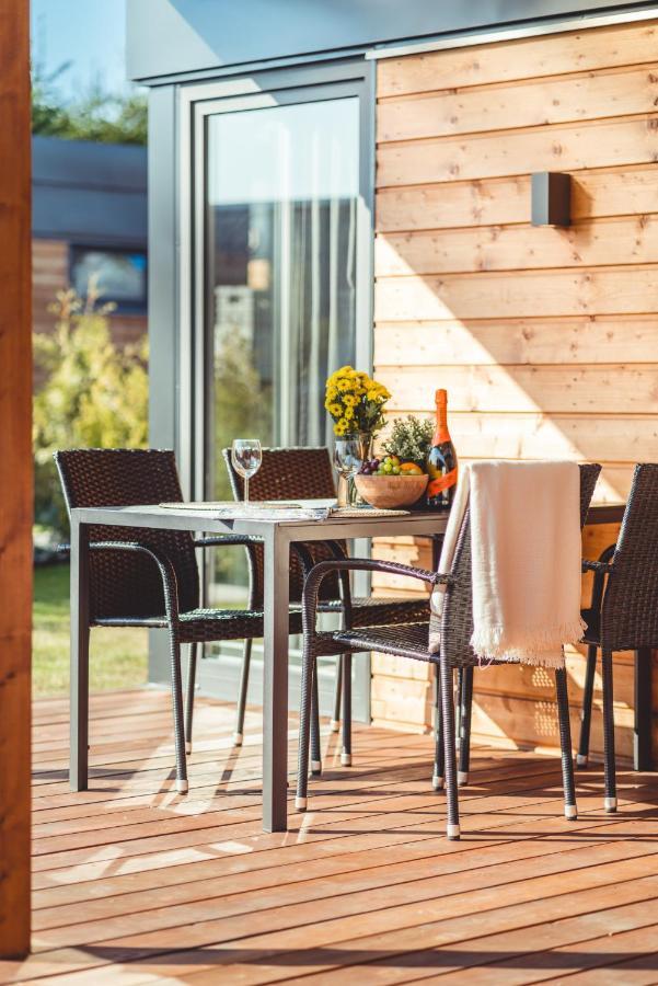 Rresort - Domki Z Krytym I Podgrzewanym Basenem, Sauna, Wifi, Parking W Cenie! Ревал Екстериор снимка