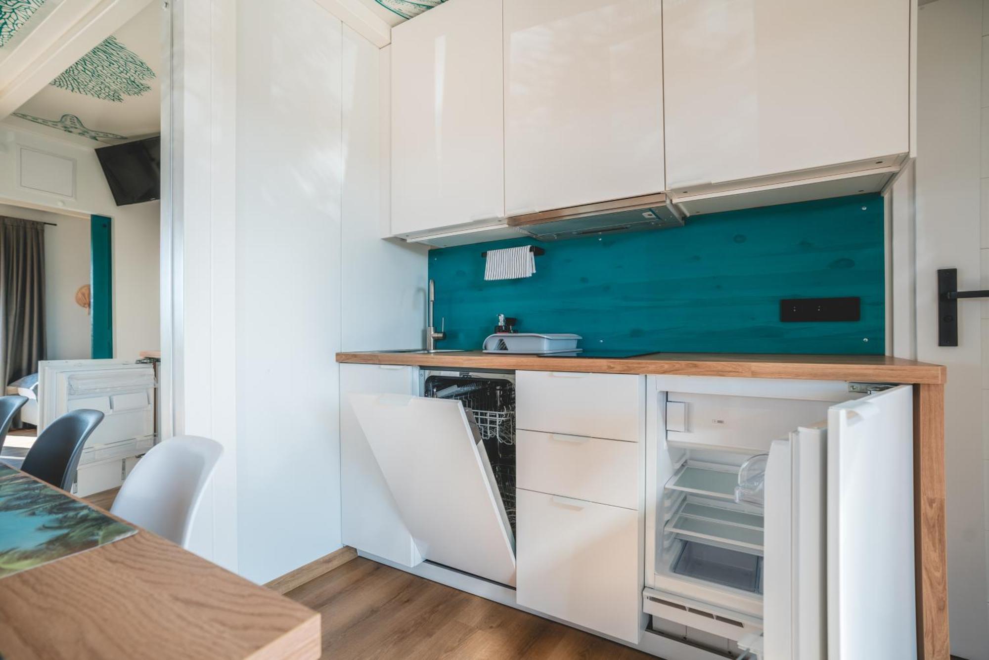 Rresort - Domki Z Krytym I Podgrzewanym Basenem, Sauna, Wifi, Parking W Cenie! Ревал Екстериор снимка