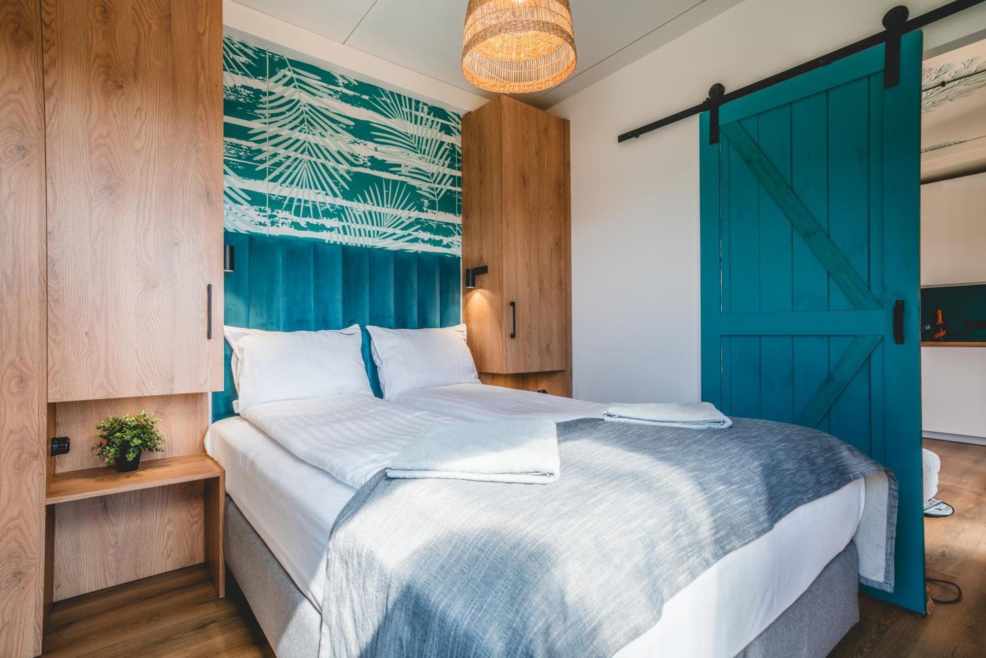 Rresort - Domki Z Krytym I Podgrzewanym Basenem, Sauna, Wifi, Parking W Cenie! Ревал Екстериор снимка