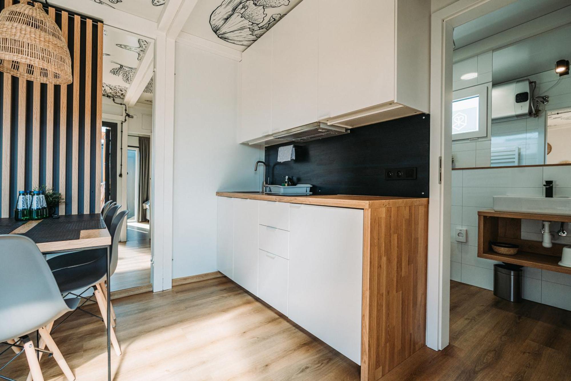 Rresort - Domki Z Krytym I Podgrzewanym Basenem, Sauna, Wifi, Parking W Cenie! Ревал Екстериор снимка